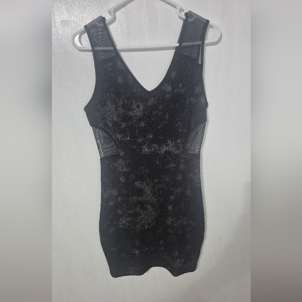 Papaya Size Large Black Sleeveless Dress with Mesh Accents